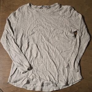 Light Gray Ribbed Long-Sleeve Crewneck Top